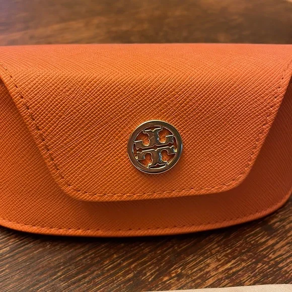 Tory Burch Sunglasses - Picture 2 of 6